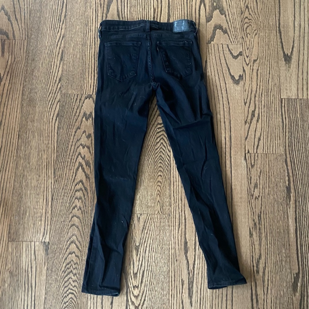 Levi's 711 Women's Skinny Jeans in Black - Picture 2 of 5